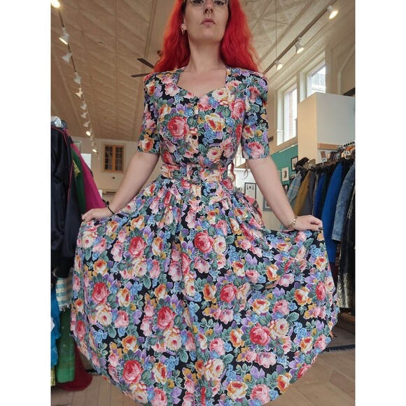 VTG 1980s RGY Black Colorful Cabbage Rose Basque Waist Princess Cotton Sundress - Picture 1 of 11
